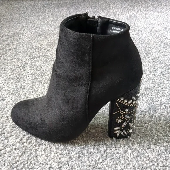 Brand new black booties - Picture 7 of 7